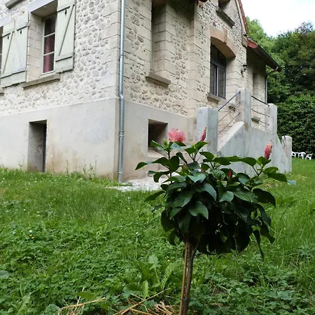 Chateau Des Chainees * Chevregny