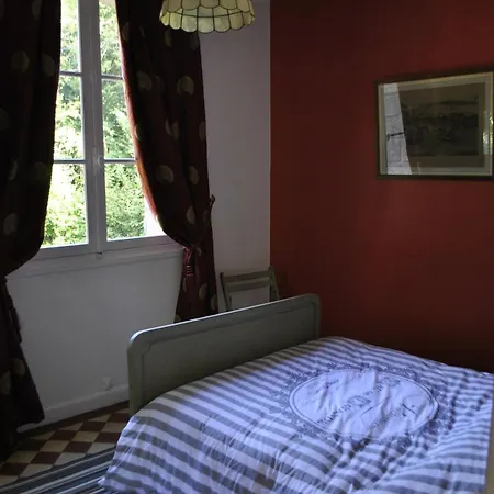 Chateau Des Chainees Apartment Chevregny
