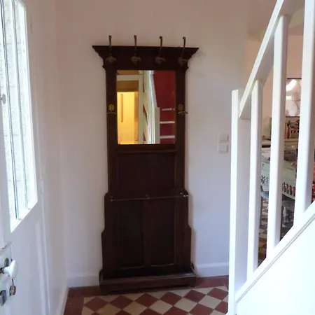 Chateau Des Chainees Apartment Chevregny