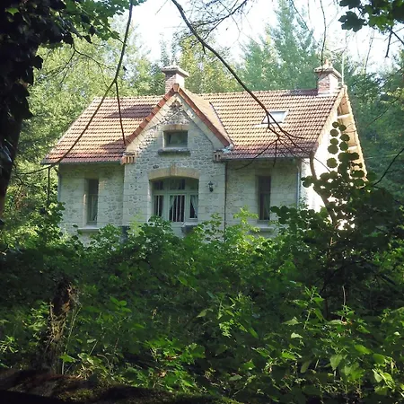 Chateau Des Chainees Apartment