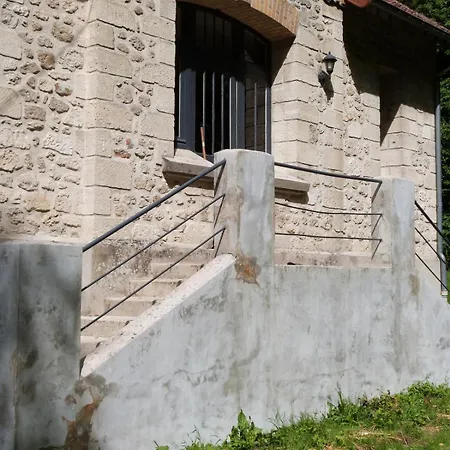 Apartment Chateau Des Chainees *