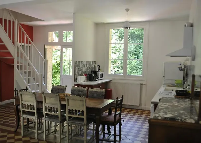 公寓 Du Chateau Des Chainees Chevregny