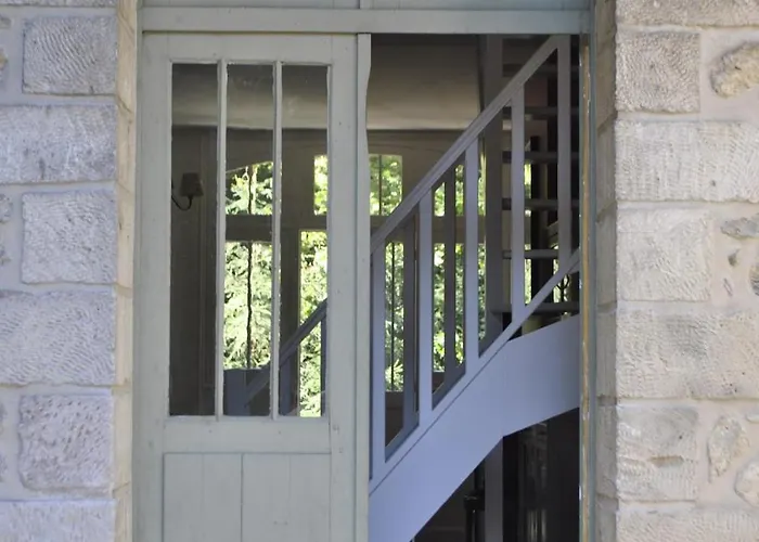 Du Chateau Des Chainees